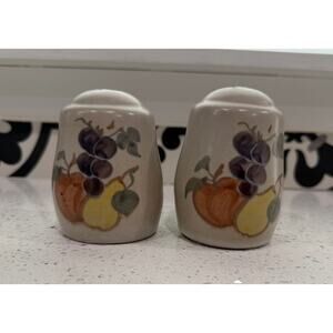 Vintage Chatham Potters Salt and Pepper Shakers "Country Harvest"